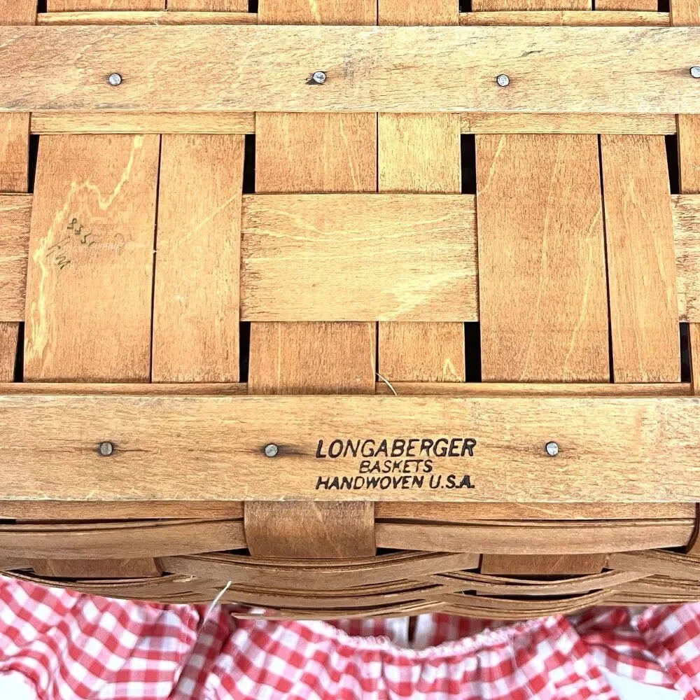Longaberger Large Picnic Basket Red Gingham Liner Wood Lid USA 1996 Vintage